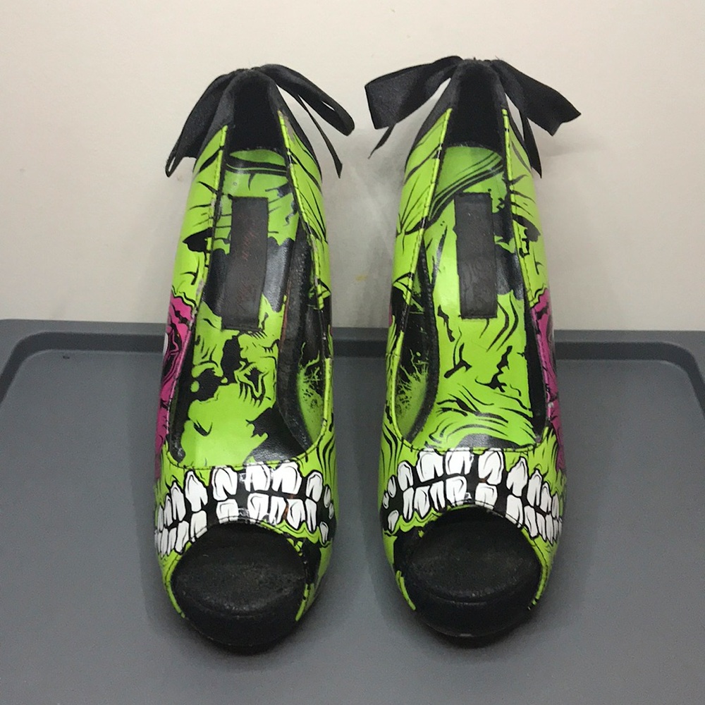 Zombie Stomper Platform by Iron Fist